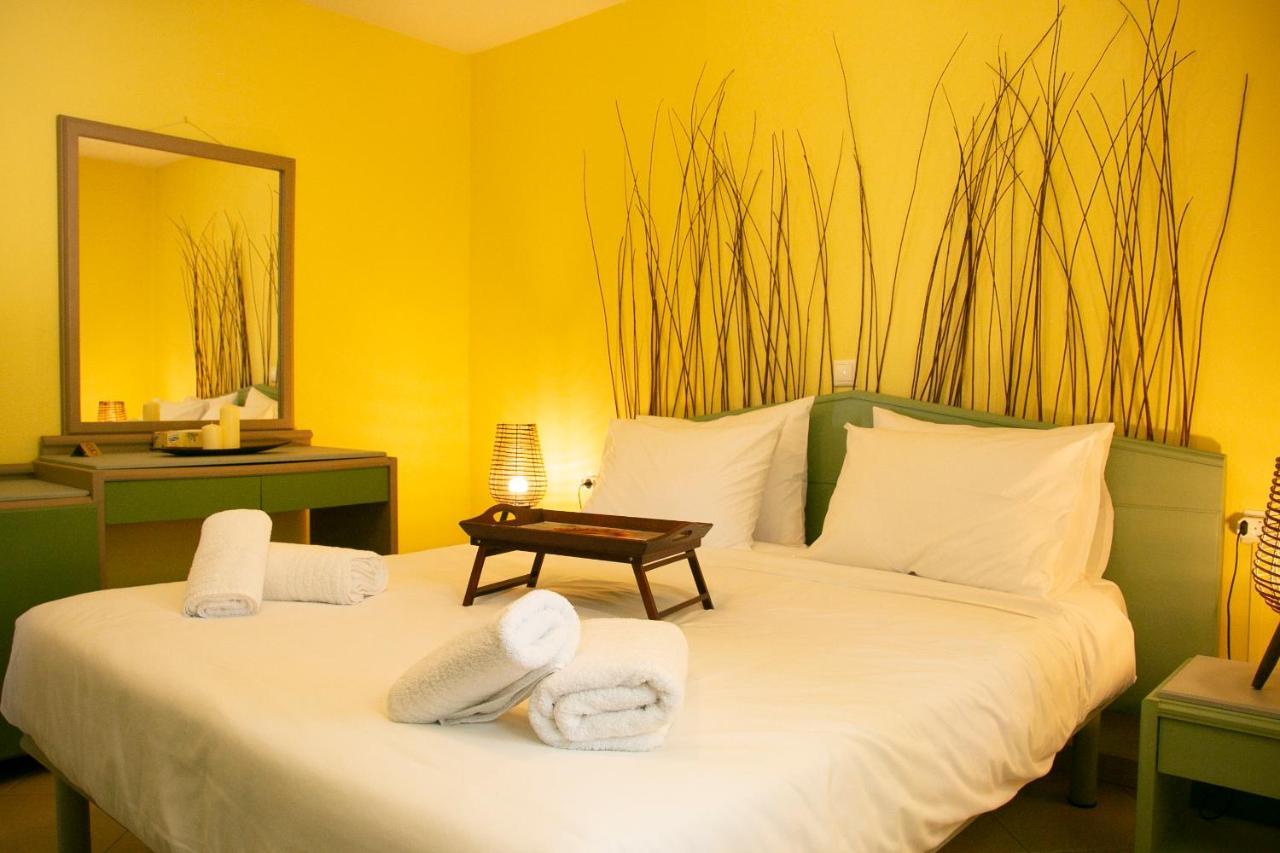 Summer Dream Cottage, 2Br, Beautiful Sea View 모클로스 외부 사진