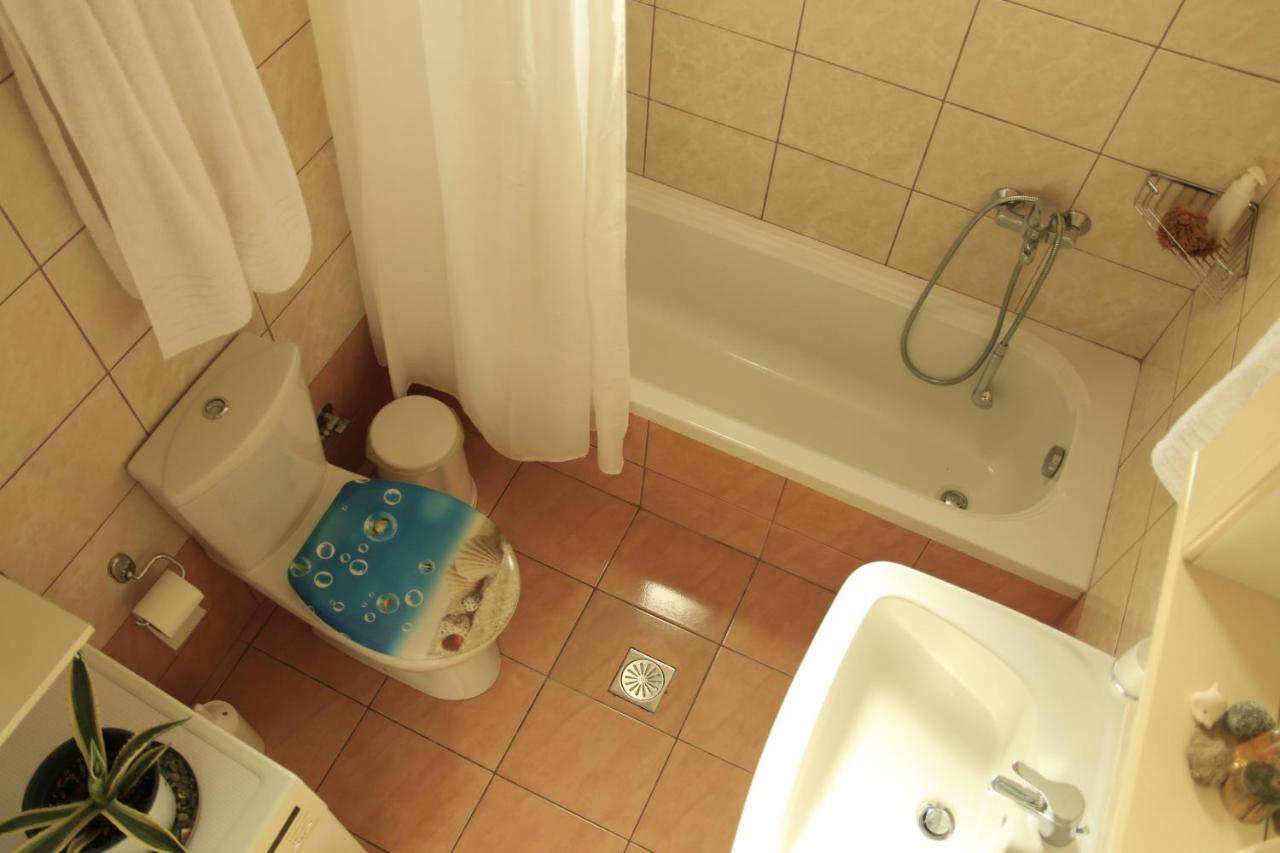 Summer Dream Cottage, 2Br, Beautiful Sea View 모클로스 외부 사진