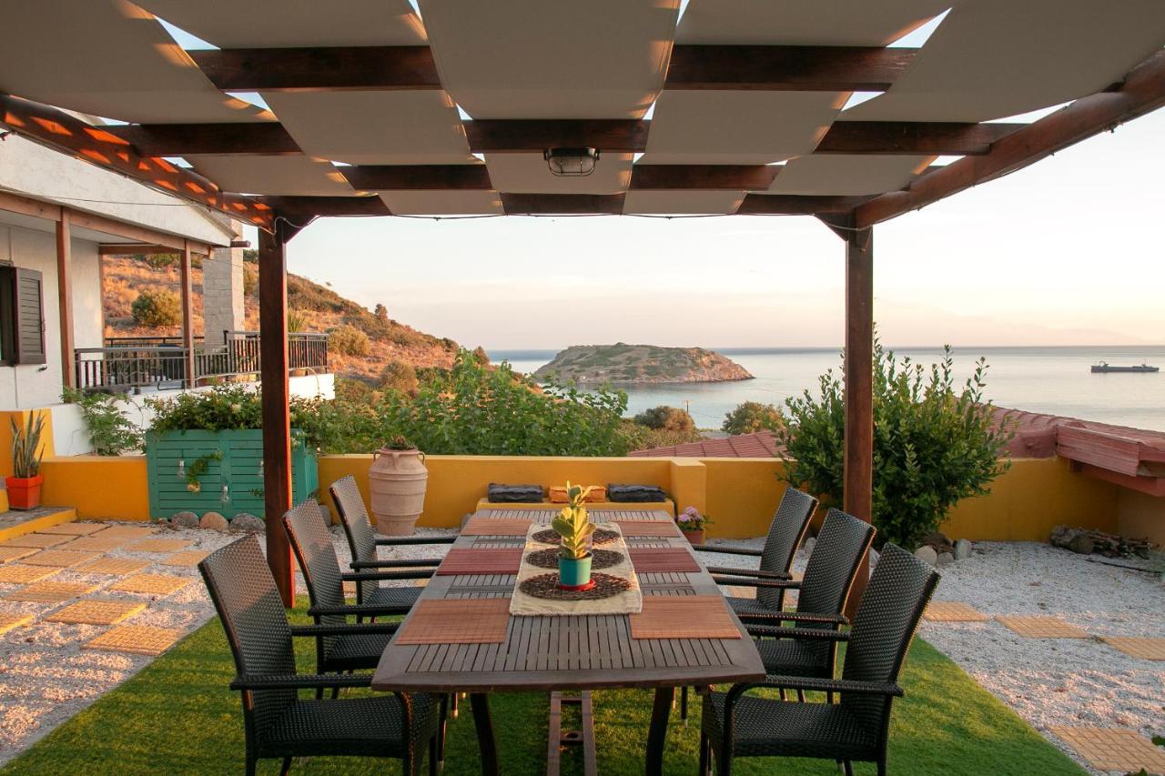 Summer Dream Cottage, 2Br, Beautiful Sea View 모클로스 외부 사진