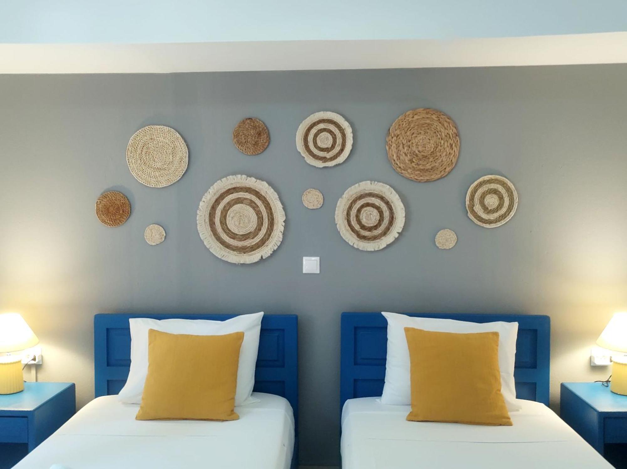 Summer Dream Cottage, 2Br, Beautiful Sea View 모클로스 외부 사진